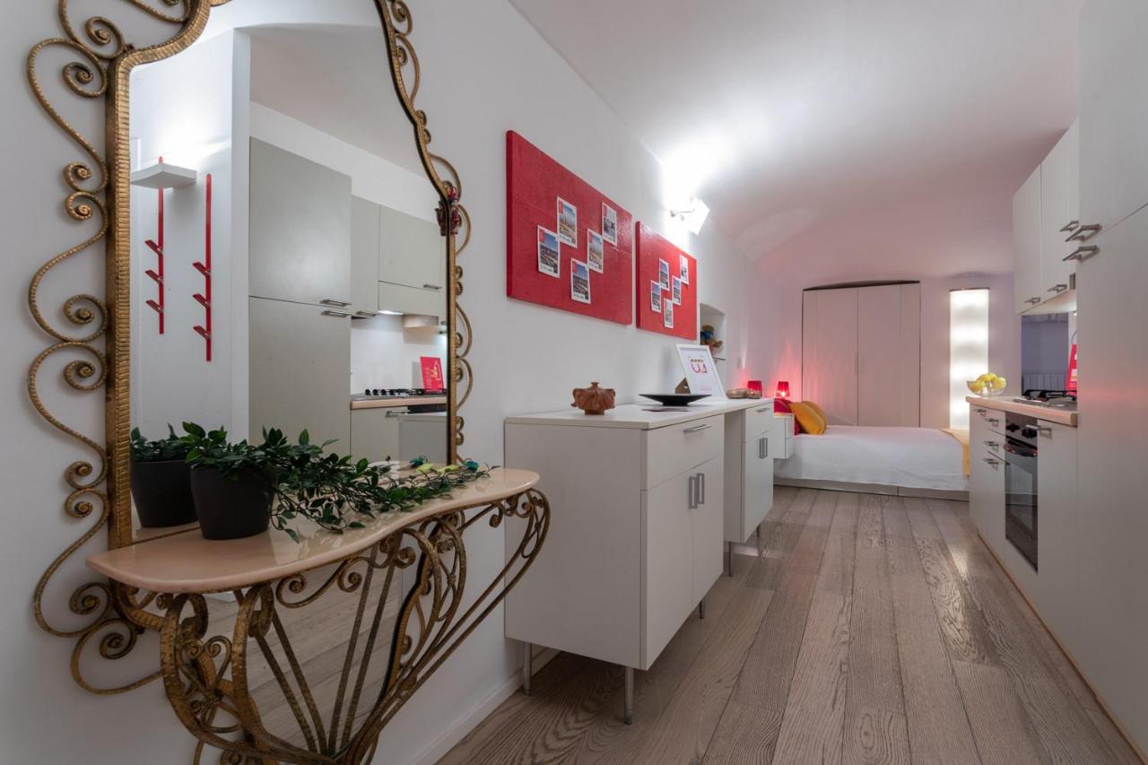 Red Studio Near Porta Nuova By Wonderful Italy Turin Ngoại thất bức ảnh